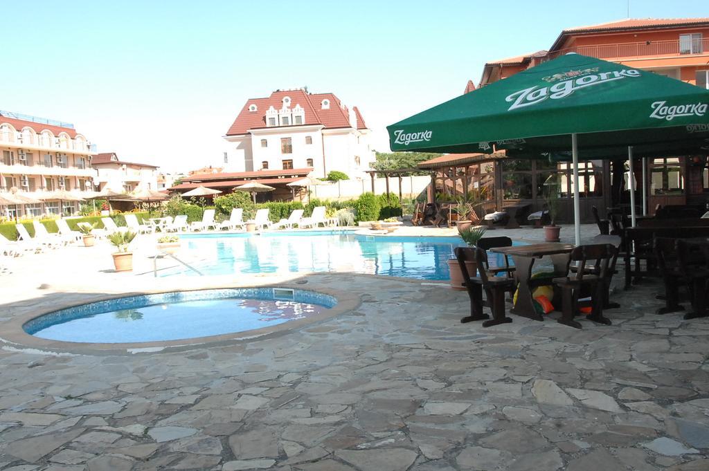 Park Hotel Argo Obzor Buitenkant foto
