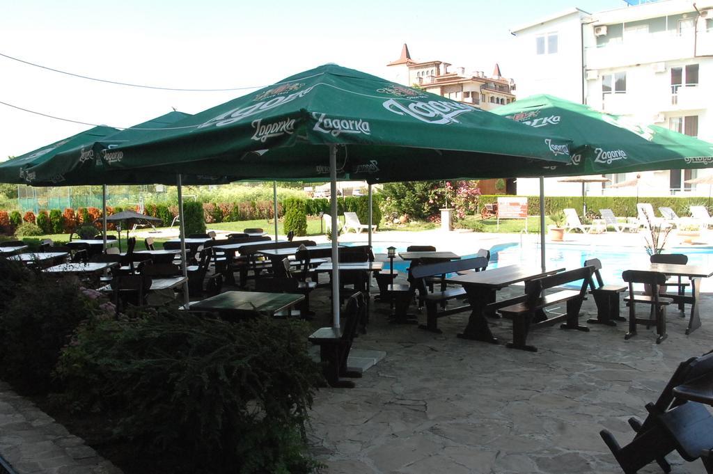 Park Hotel Argo Obzor Buitenkant foto