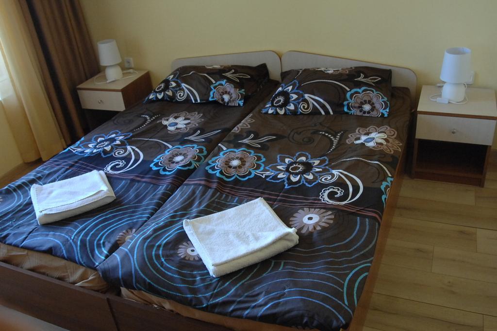 Park Hotel Argo Obzor Buitenkant foto