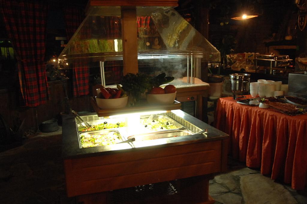 Park Hotel Argo Obzor Buitenkant foto